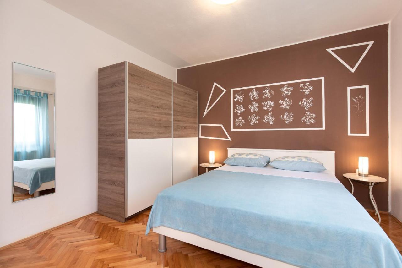 Apartment Linda Vrbnik  Luaran gambar