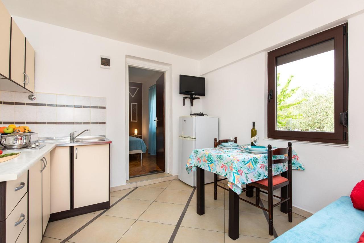Apartment Linda Vrbnik  Luaran gambar