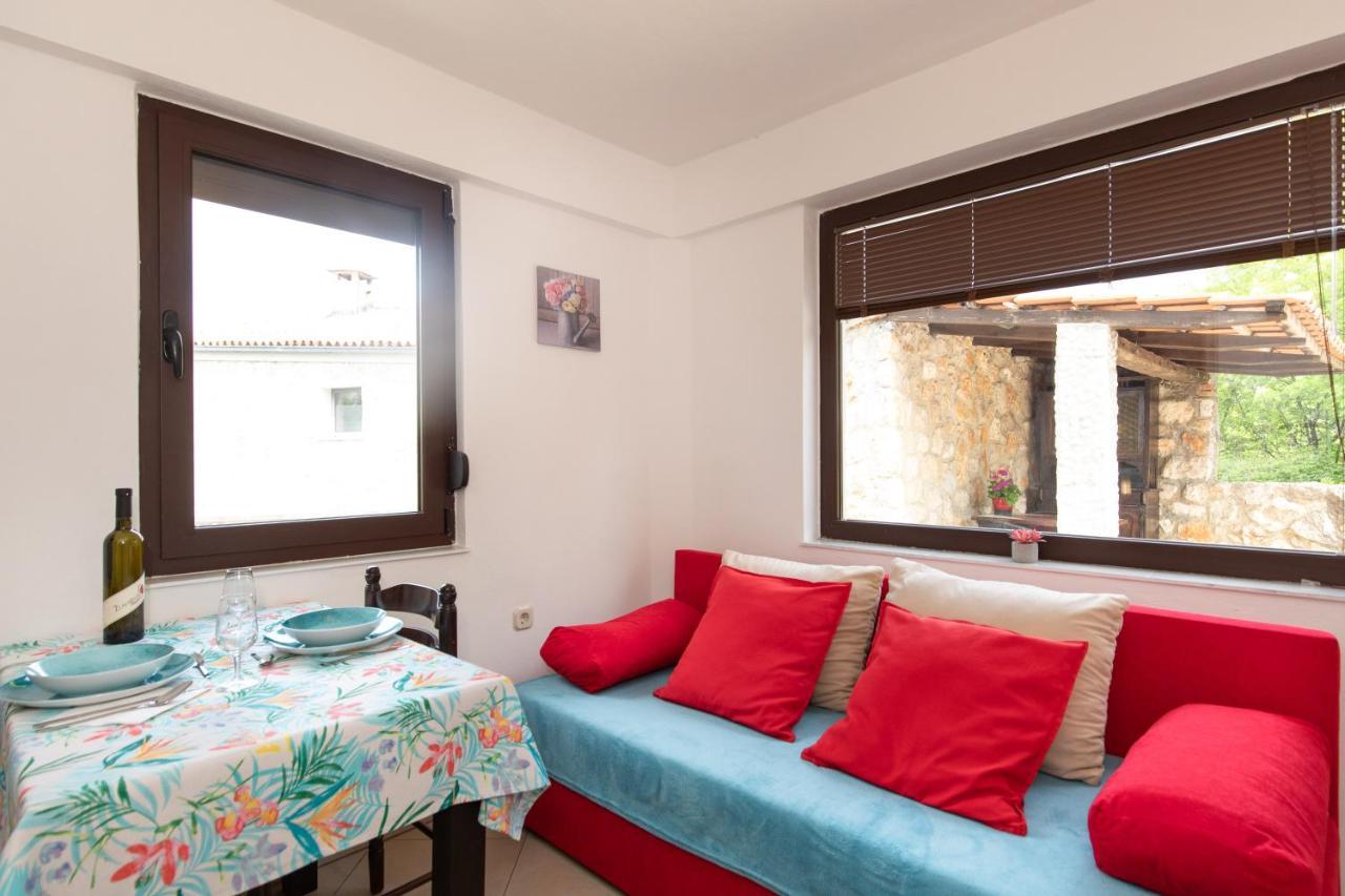 Apartment Linda Vrbnik  Luaran gambar